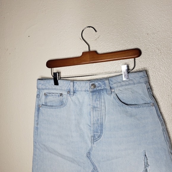 Free People Light Wash Denim Jean Shorts - Picture 2 of 5